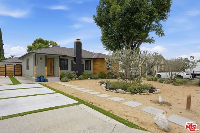 7530 Gaviota Avenue, Van Nuys (los Angeles), CA 91406