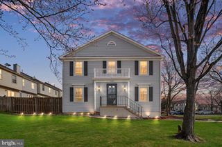 10898 STONE HILL LN, Manassas, VA 20109