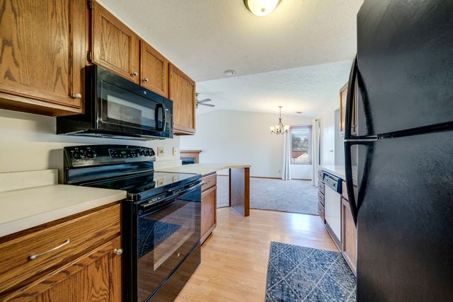 4208 Tumbleweed Trail 74, Loves Park, IL 61111