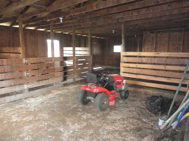 4219 W 110th Avenue, Allegan, MI 49010