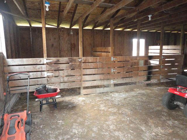 4219 W 110th Avenue, Allegan, MI 49010