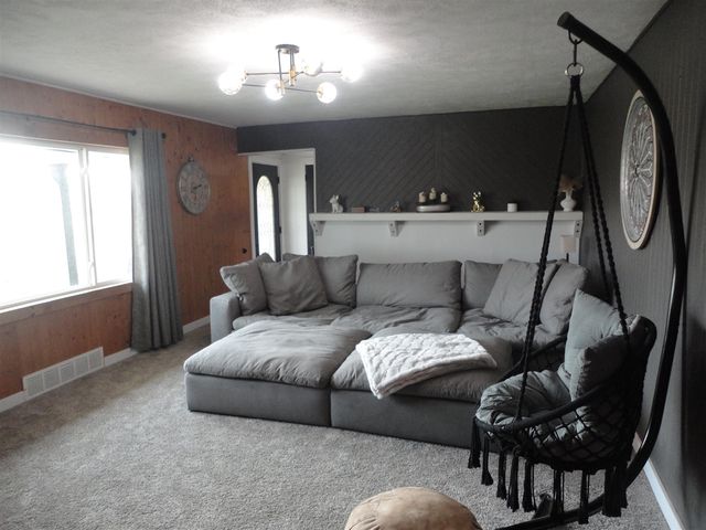 4219 W 110th Avenue, Allegan, MI 49010