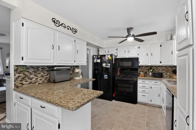 712 TUCKAHOE RD, Vineland, NJ 08360