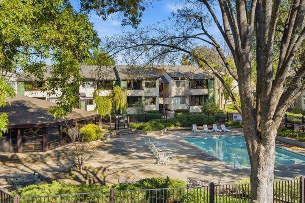 777 San Antonio Road 128, Palo Alto, CA 94303