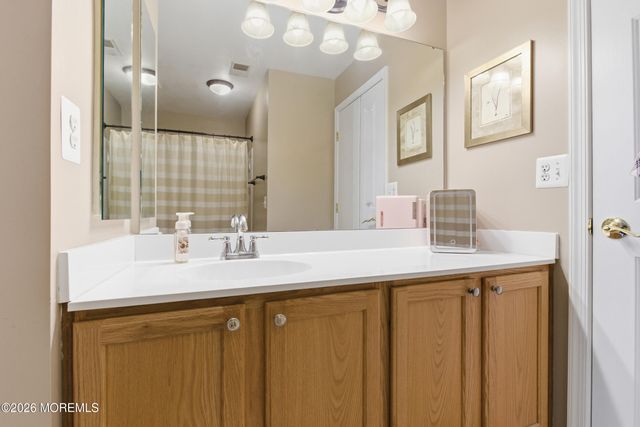 26 Jefferson Court, Jackson, NJ 08527