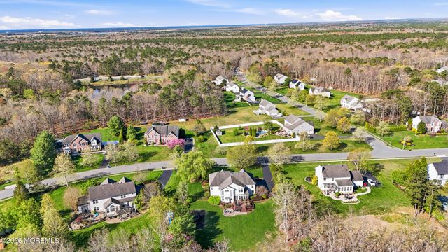 26 Jefferson Court, Jackson, NJ 08527