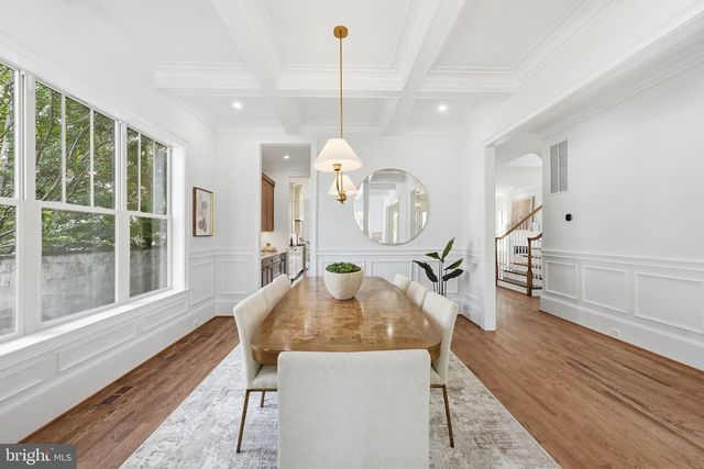 423 N EDGEWOOD ST, Arlington, VA 22201