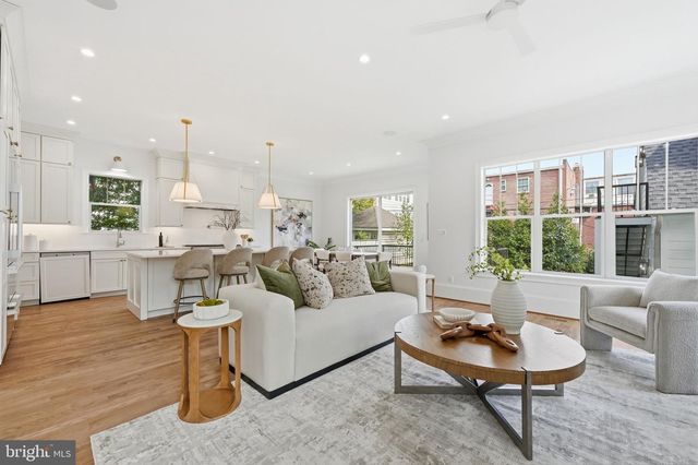 423 N EDGEWOOD ST, Arlington, VA 22201