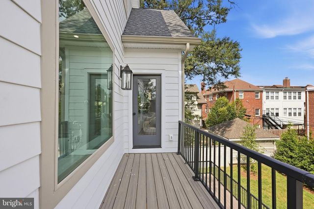 423 N EDGEWOOD ST, Arlington, VA 22201