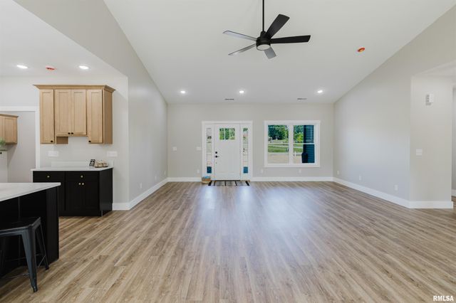 704 JONATHAN Lane, Carterville, IL 62918