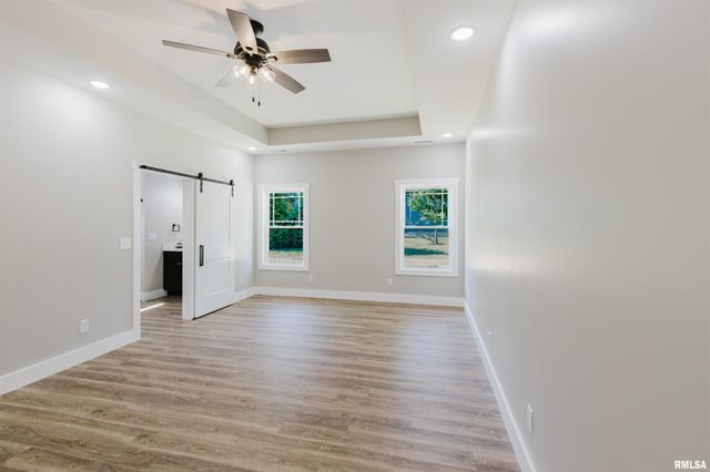 704 JONATHAN Lane, Carterville, IL 62918