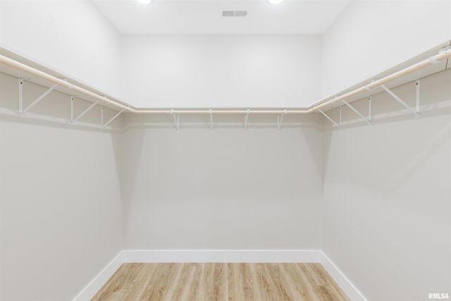 704 JONATHAN Lane, Carterville, IL 62918