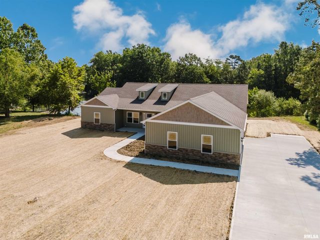 704 JONATHAN Lane, Carterville, IL 62918