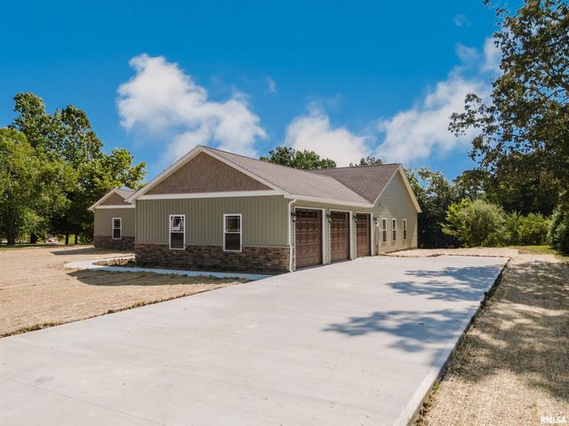 704 JONATHAN Lane, Carterville, IL 62918