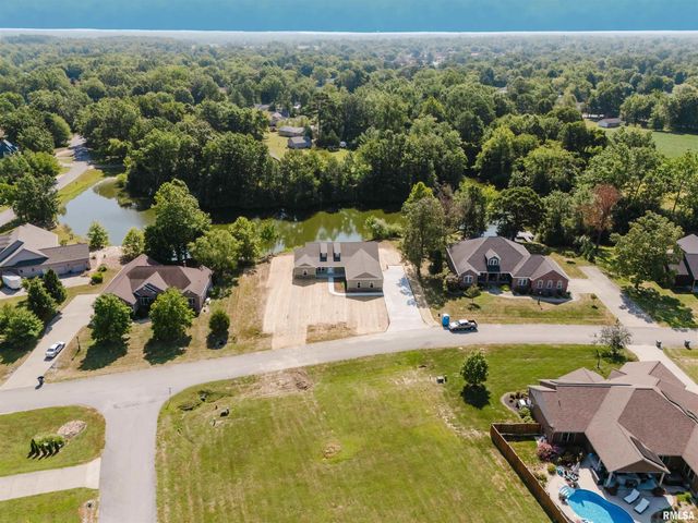 704 JONATHAN Lane, Carterville, IL 62918