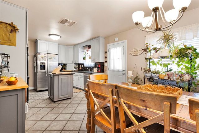 108 W Desert View Drive, Barstow, CA 92311