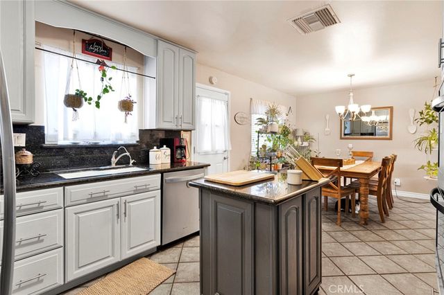 108 W Desert View Drive, Barstow, CA 92311