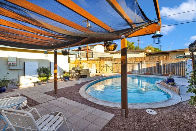 108 W Desert View Drive, Barstow, CA 92311