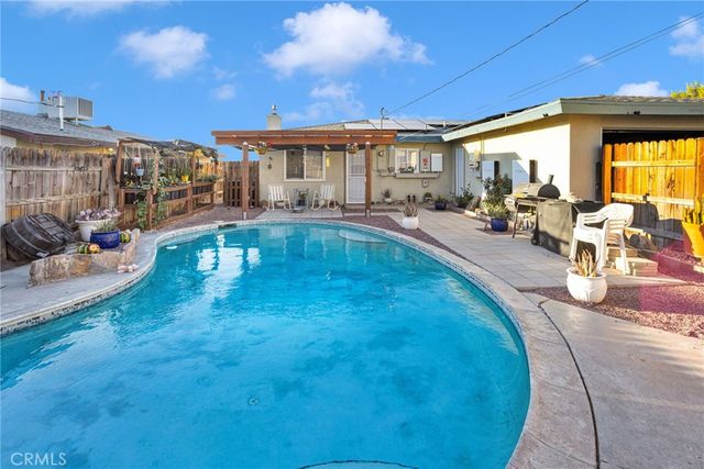 108 W Desert View Drive, Barstow, CA 92311