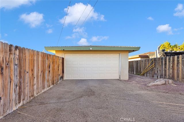 108 W Desert View Drive, Barstow, CA 92311