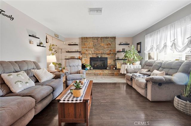 108 W Desert View Drive, Barstow, CA 92311