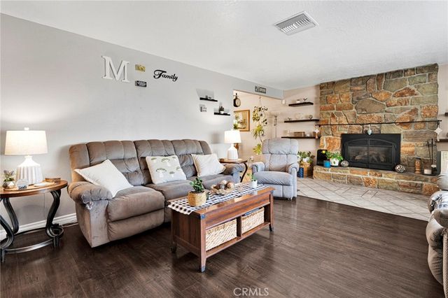 108 W Desert View Drive, Barstow, CA 92311