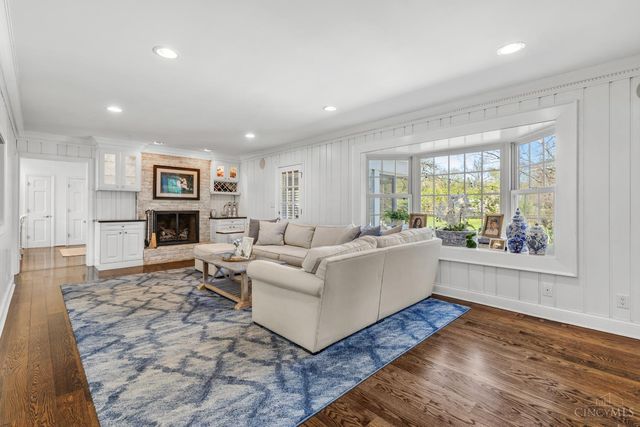 7720 Chumani Lane, Indian Hill, OH 45243