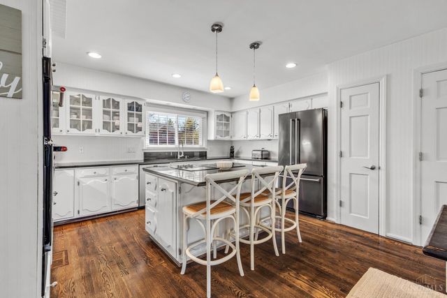 7720 Chumani Lane, Indian Hill, OH 45243
