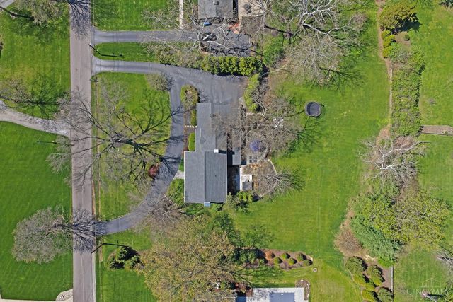 7720 Chumani Lane, Indian Hill, OH 45243