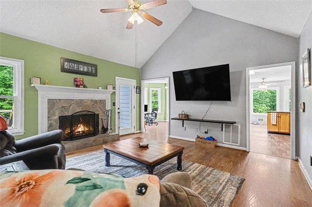 7947 Ponderosa Trace, Winston, GA 30187