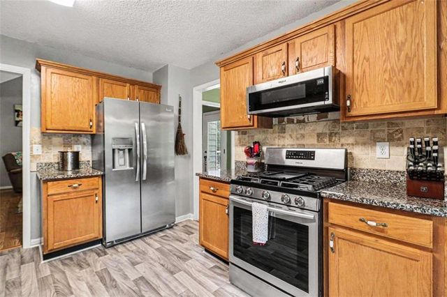 7947 Ponderosa Trace, Winston, GA 30187