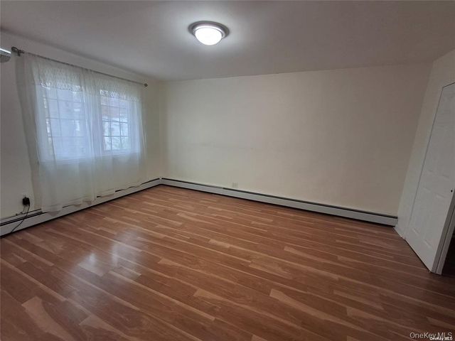 69-22 198th Street, Fresh Meadows, NY 11365