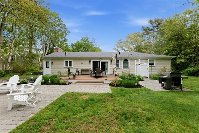 1519 Santuit Newtown Rd, Barnstable, MA 02635