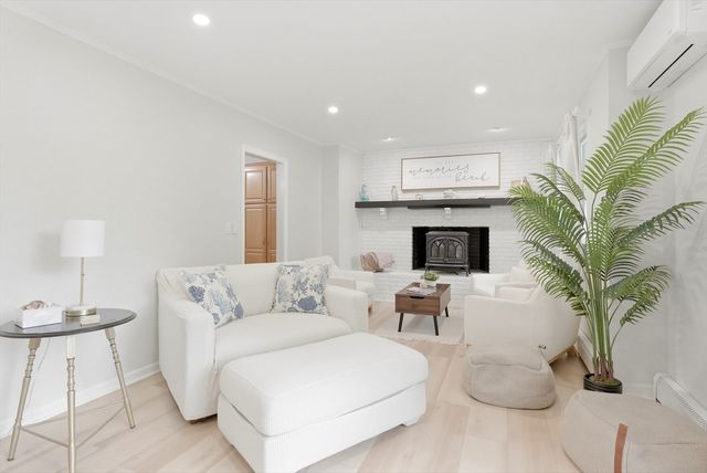 1519 Santuit Newtown Rd, Barnstable, MA 02635