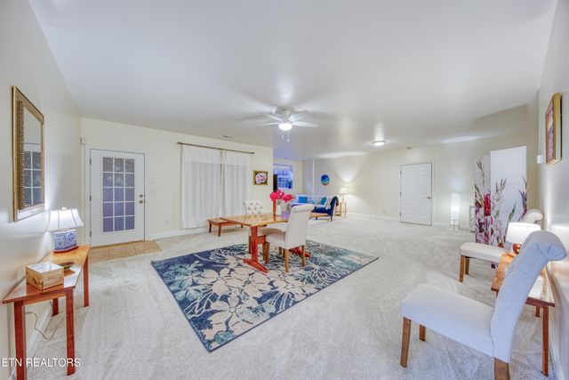 5259 Walkercrest Lane, Knoxville, TN 37918
