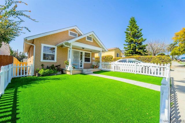 22 Cherokee Pt., San Diego, CA 92104