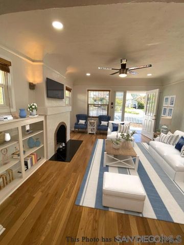 22 Cherokee Pt., San Diego, CA 92104
