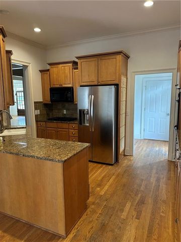 912 Tarry Post Court, Suwanee, GA 30024