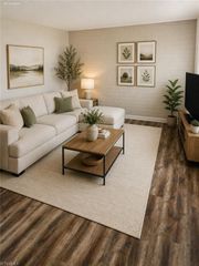 3104 Summit Avenue G, Greensboro, NC 27407