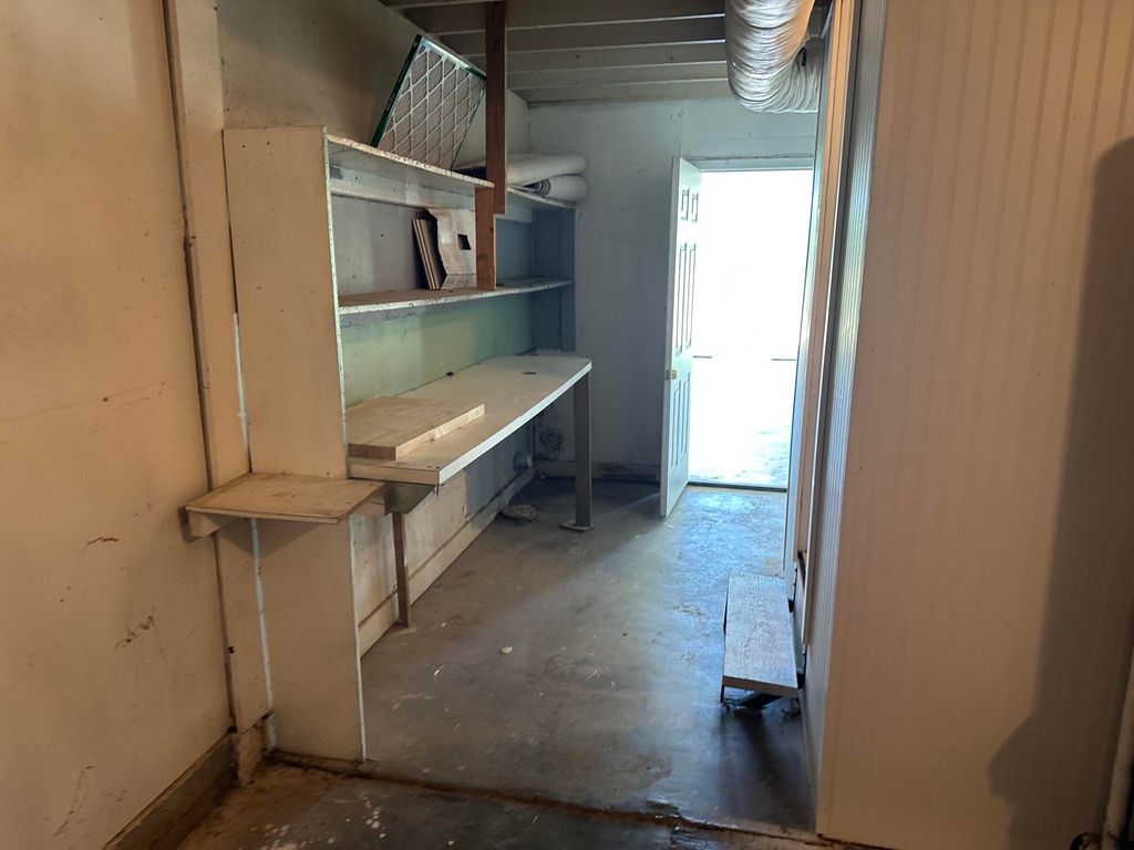 Image 14 of property listing at 226 St Johns Street, San Angelo, TX 76905
