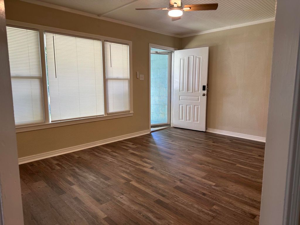 Image 3 of property listing at 226 St Johns Street, San Angelo, TX 76905