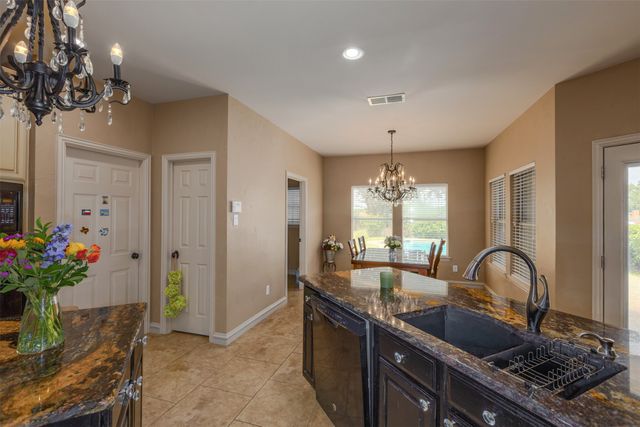 3807 Keystone Court, Carrollton, TX 75007