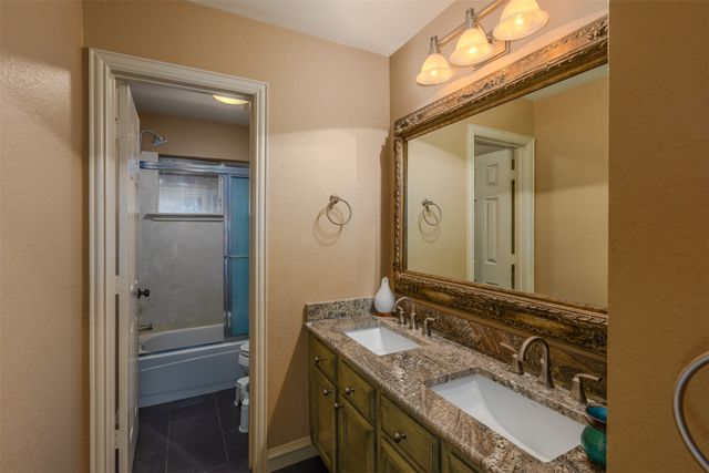 3807 Keystone Court, Carrollton, TX 75007