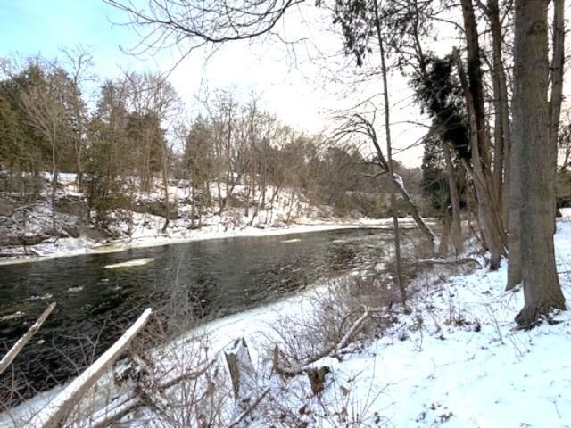 1530 13th AVENUE, Grafton, WI 53024