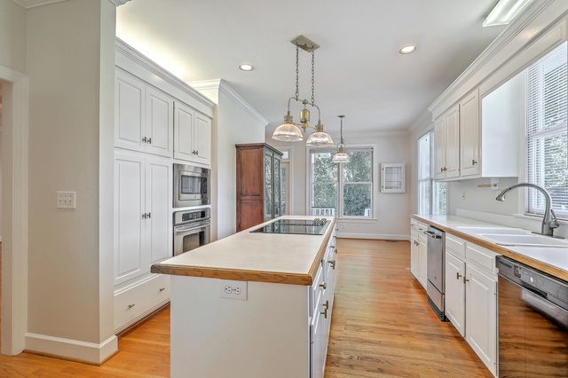 317 Rutherford Street, Summerville, SC 29483