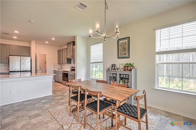 119 Lucky Texan Cove, Jarrell, TX 76537