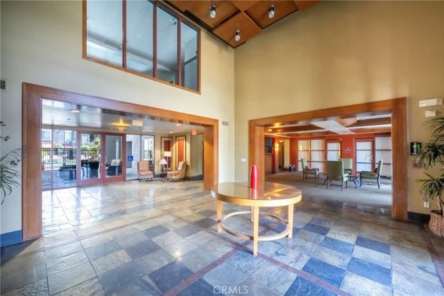 1801 E Katella 2029, Anaheim, CA 92805