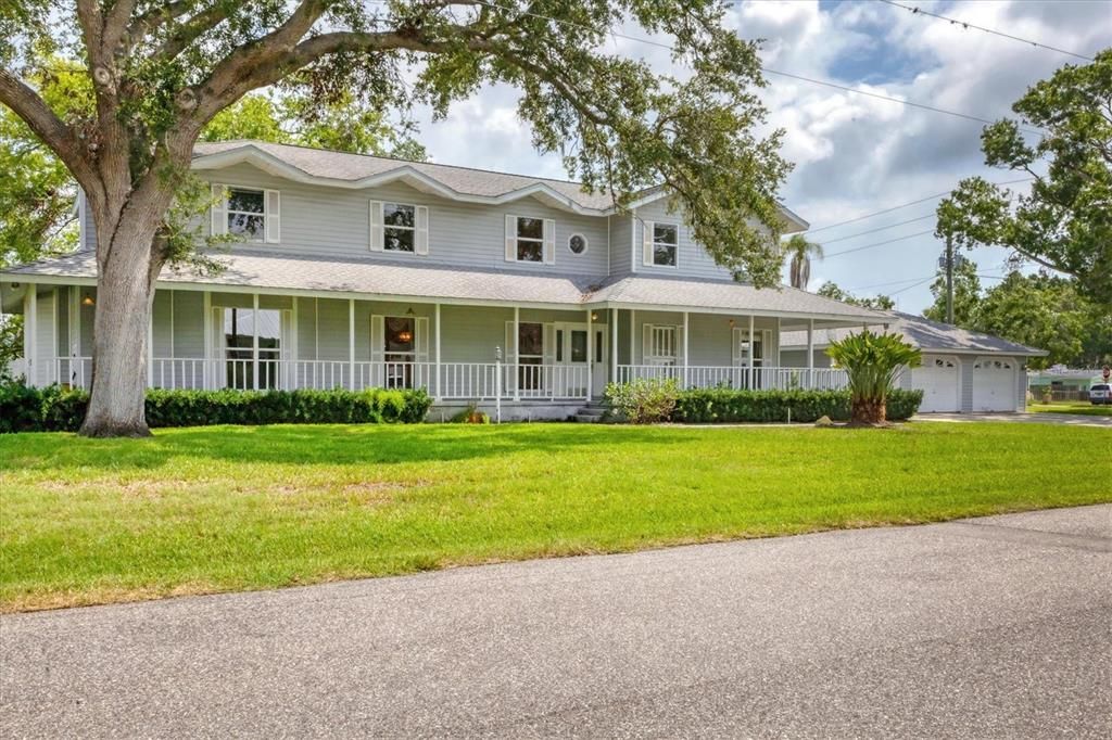 2002 8TH STREET W, Palmetto, FL 34221