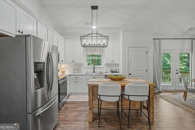 1381 Star Point Road, Carrollton, GA 30116