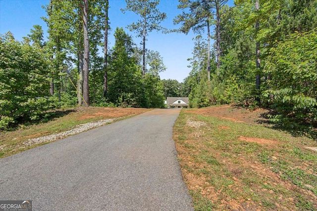 1381 Star Point Road, Carrollton, GA 30116